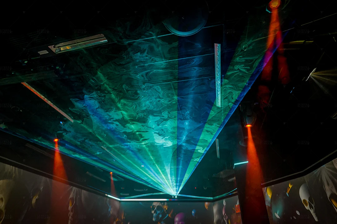 Immersive experience with laser lights and projection mapping by Lumen and Forge