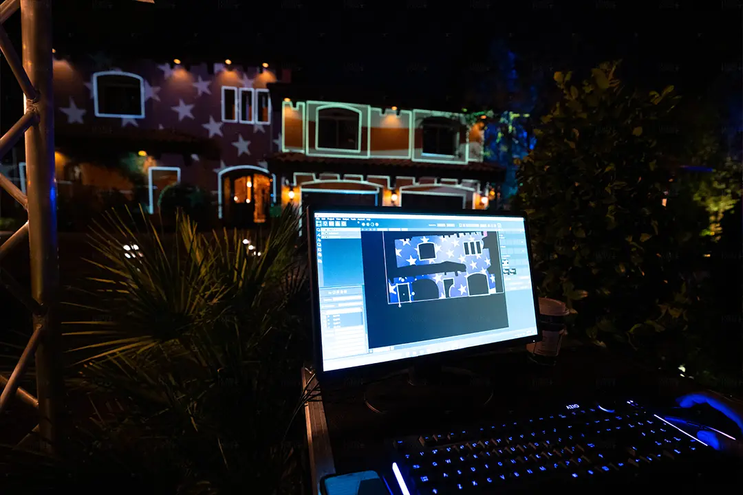 Marine Ball House Projection Monitor
